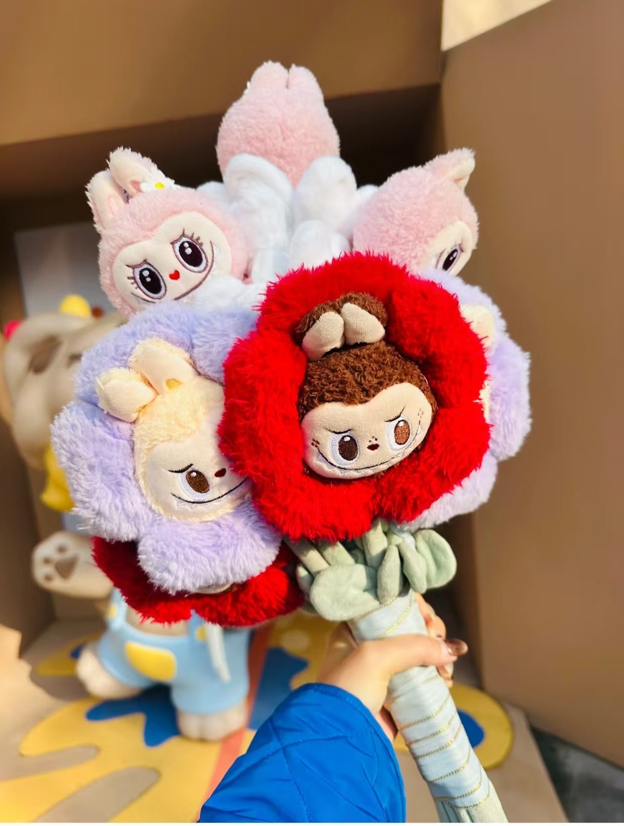 Labubu and Mokoko Flowers