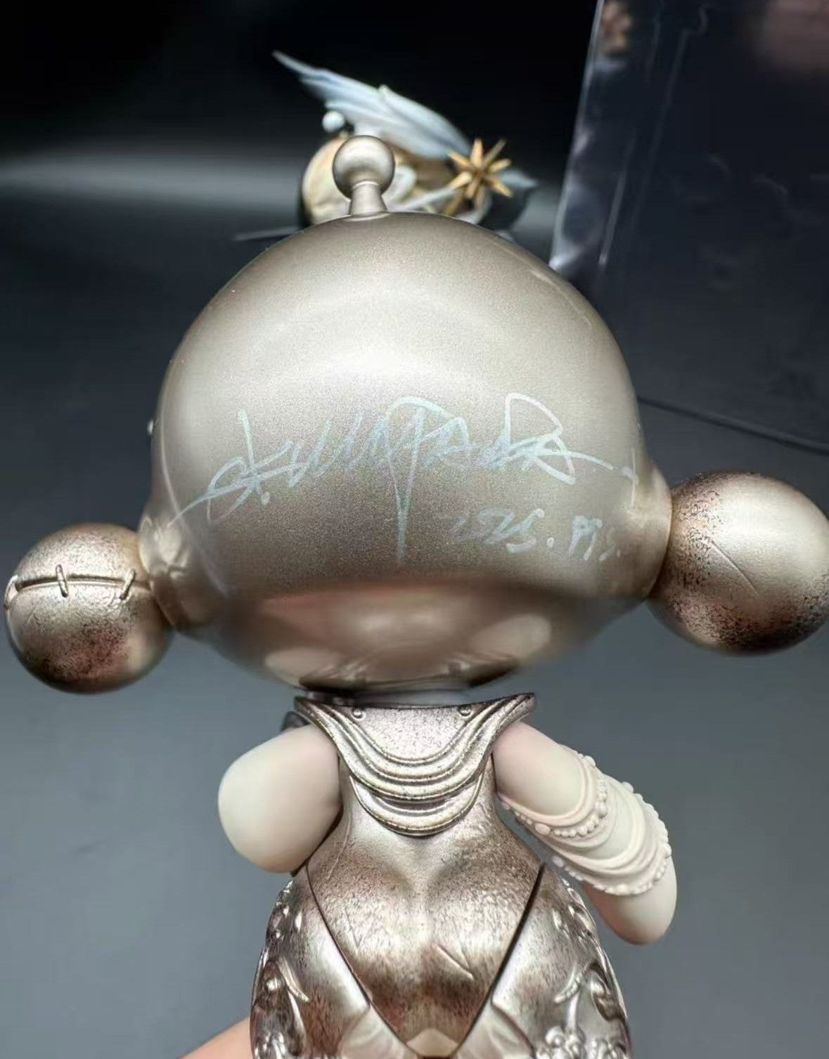 Skullpanda signed Chu Mang-Limited