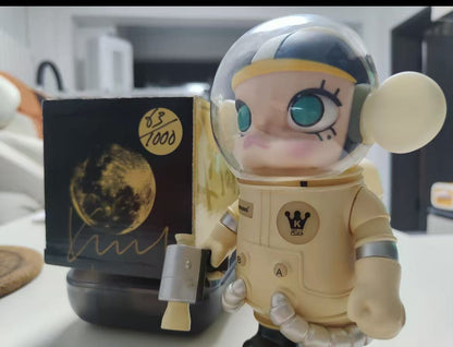 Both 200% Molly with Kenny’ signature