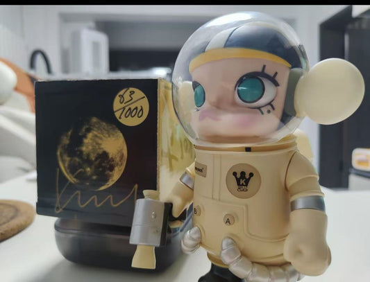Both 200% Molly with Kenny’ signature